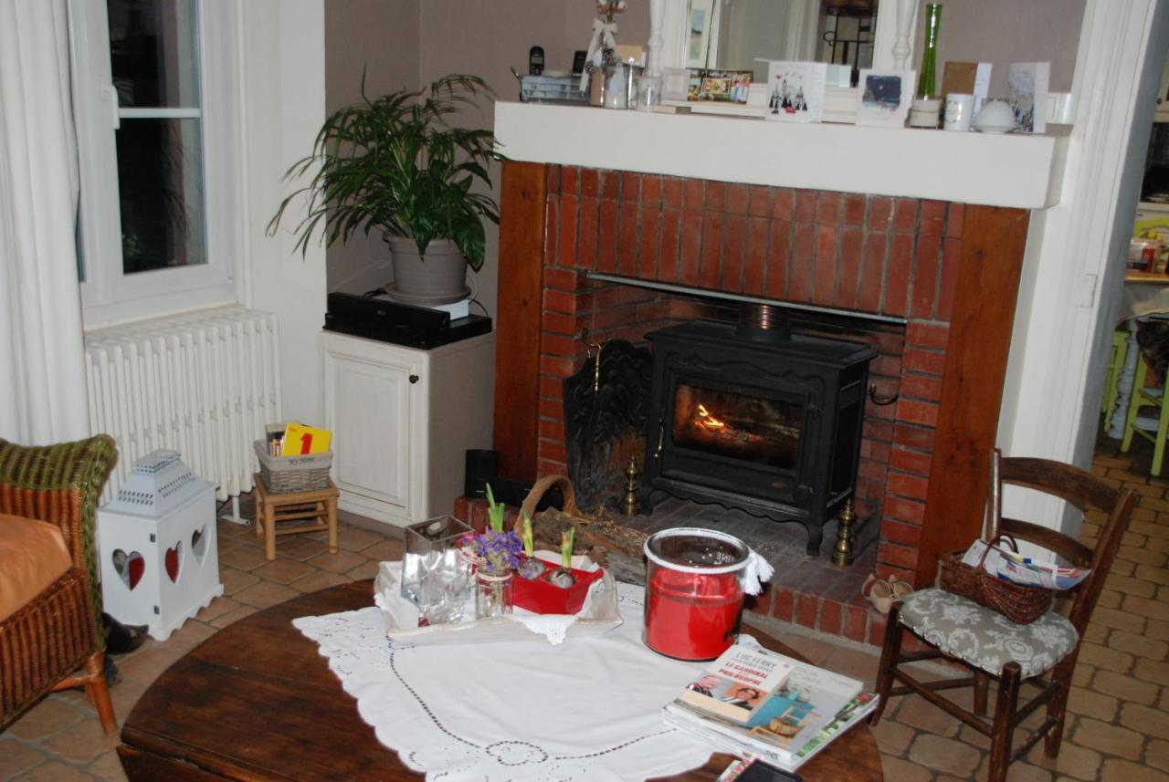 Chambre d'hotes Les Paturelles Fougeres-sur-Bievre Extérieur photo