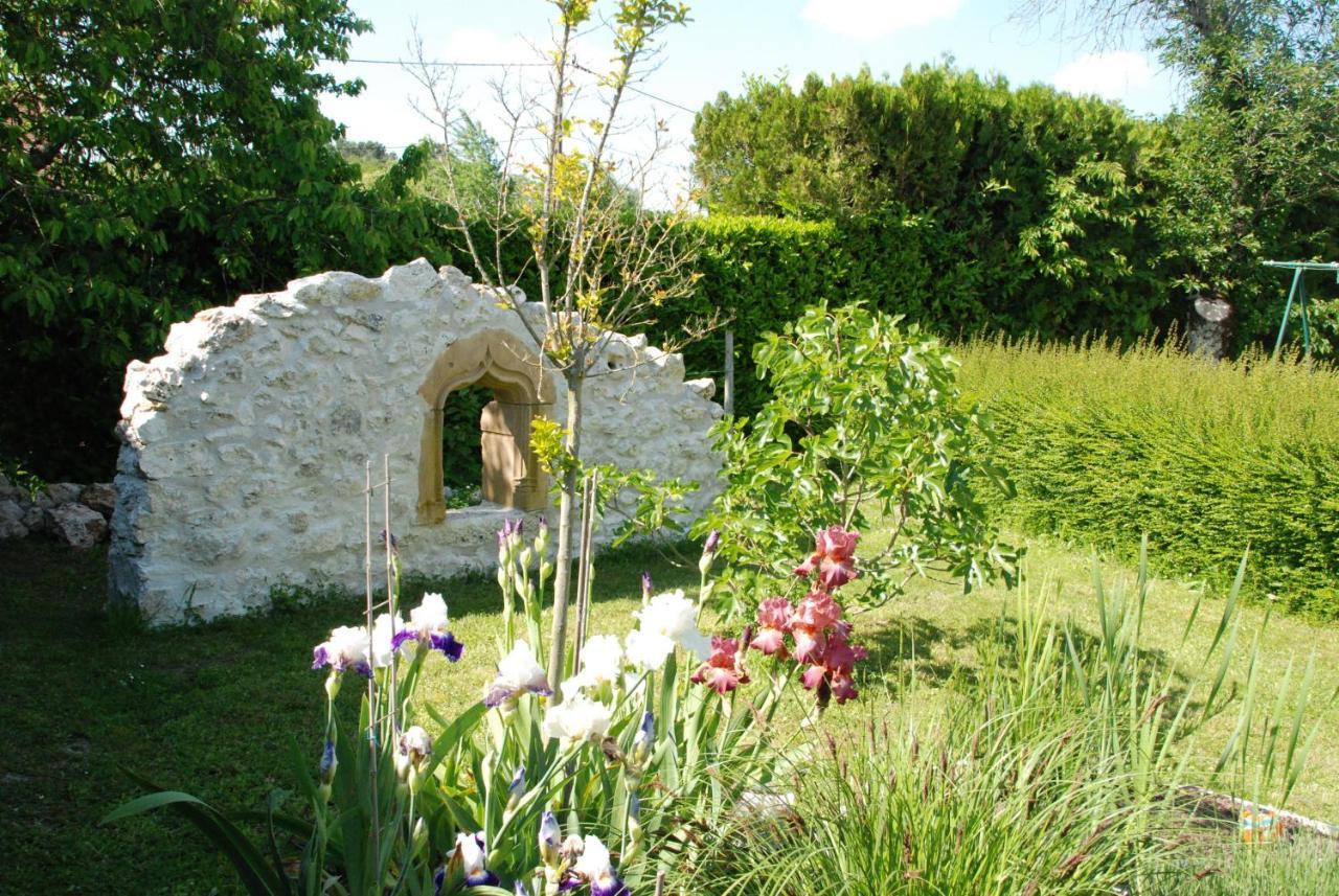 Chambre d'hotes Les Paturelles Fougeres-sur-Bievre Extérieur photo